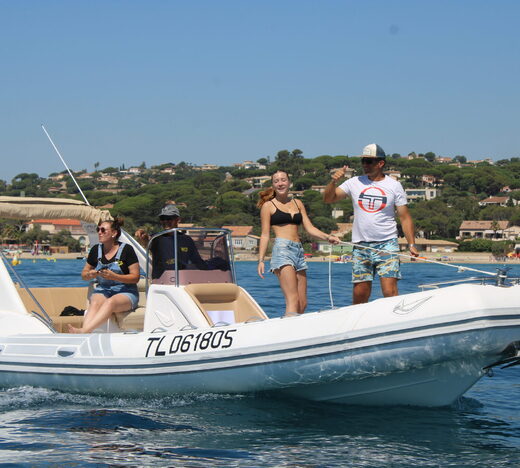Sortie en bateau avec skipper : Une expérience unique en mer