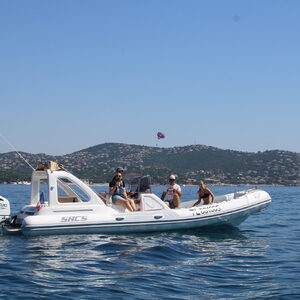 Sortie en bateau avec skipper : Une expérience unique en mer