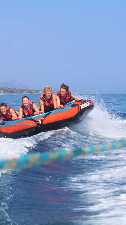 Glissez, plongez & volez sur la Côte d’Azur – Sensations & Liberté !