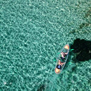 Kayak transparent : Une immersion totale dans les fonds marins
