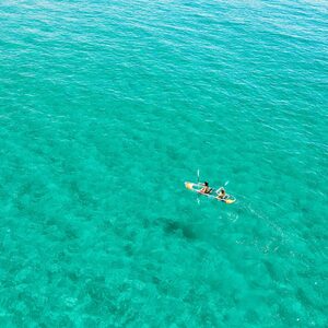 Kayak transparent : Une immersion totale dans les fonds marins