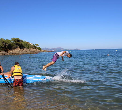 Paddle Géant : Une aventure fun et collective !