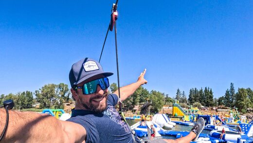 Giant Tyrolienne : A flight over Lac Perrin!